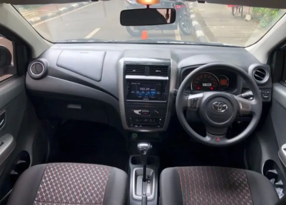 Galeri Mobil